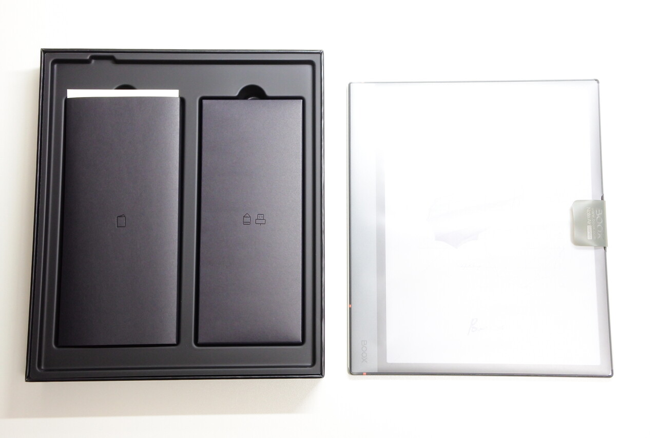 最新の電子ペーパー端末はカラーでサクサク動く！ ＜BOOX カラー