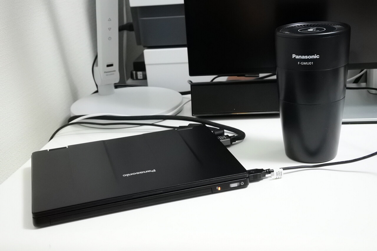 【値下しました】Panasonic ナノイーX　イオン発生器　F-GMU01 黒 パナソニック ナノイーX発生器 F-GMU01-K 1台 - アスクル