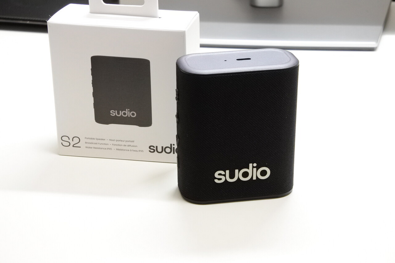 限定品？ Beoplay P2 Bluetoothスピーカー アウディロゴ入り 【公式通販】