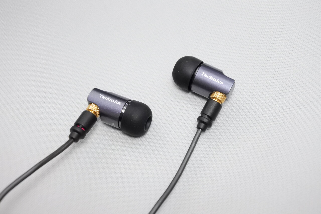 圧倒的な高音質を浴びられるイヤホンを販売終了前に買った話 圧倒的な高音質を浴びられるイヤホンを販売終了前に買った話