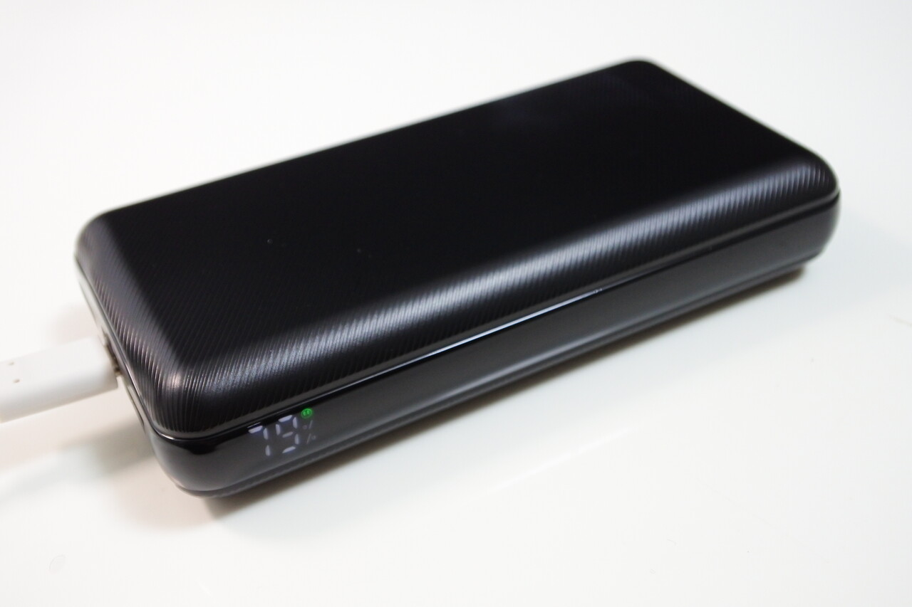 大容量モバイルバッテリーをモバイルノートPCの電源に使ってみた