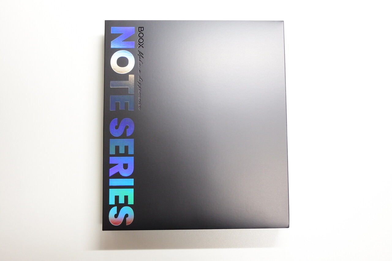 最新の電子ペーパー端末はカラーでサクサク動く！ ＜BOOX カラー