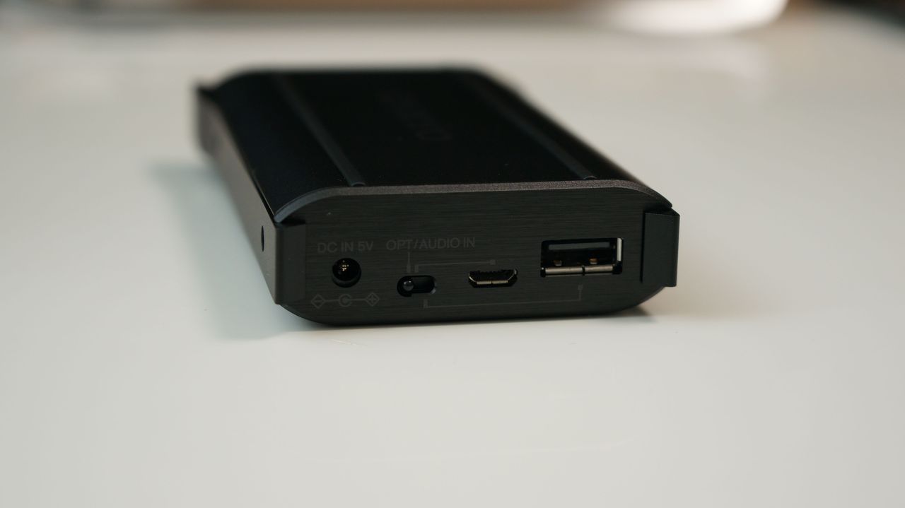 ONKYO ポータブルヘッドホンアンプ DAC-HA200 Amazon.com: ONKYO Portable Headphone Amplifier DAC Equipped