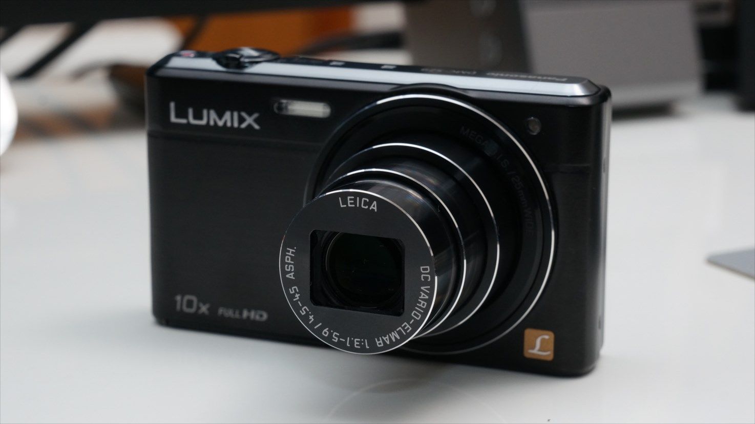 初めてのLUMIX。初めてのLEICA。 ＜Panasonic デジタルカメラ