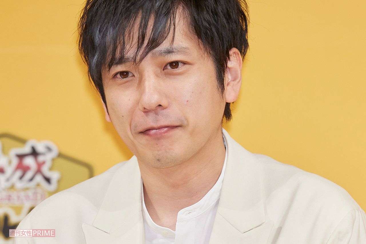 二宮和也 嵐メンバーからの出産祝いは 5万円のベビーチェアー Girls速報 二宮和也 嵐メンバーからの出産祝いは 5万円のベビーチェアー Girls速報