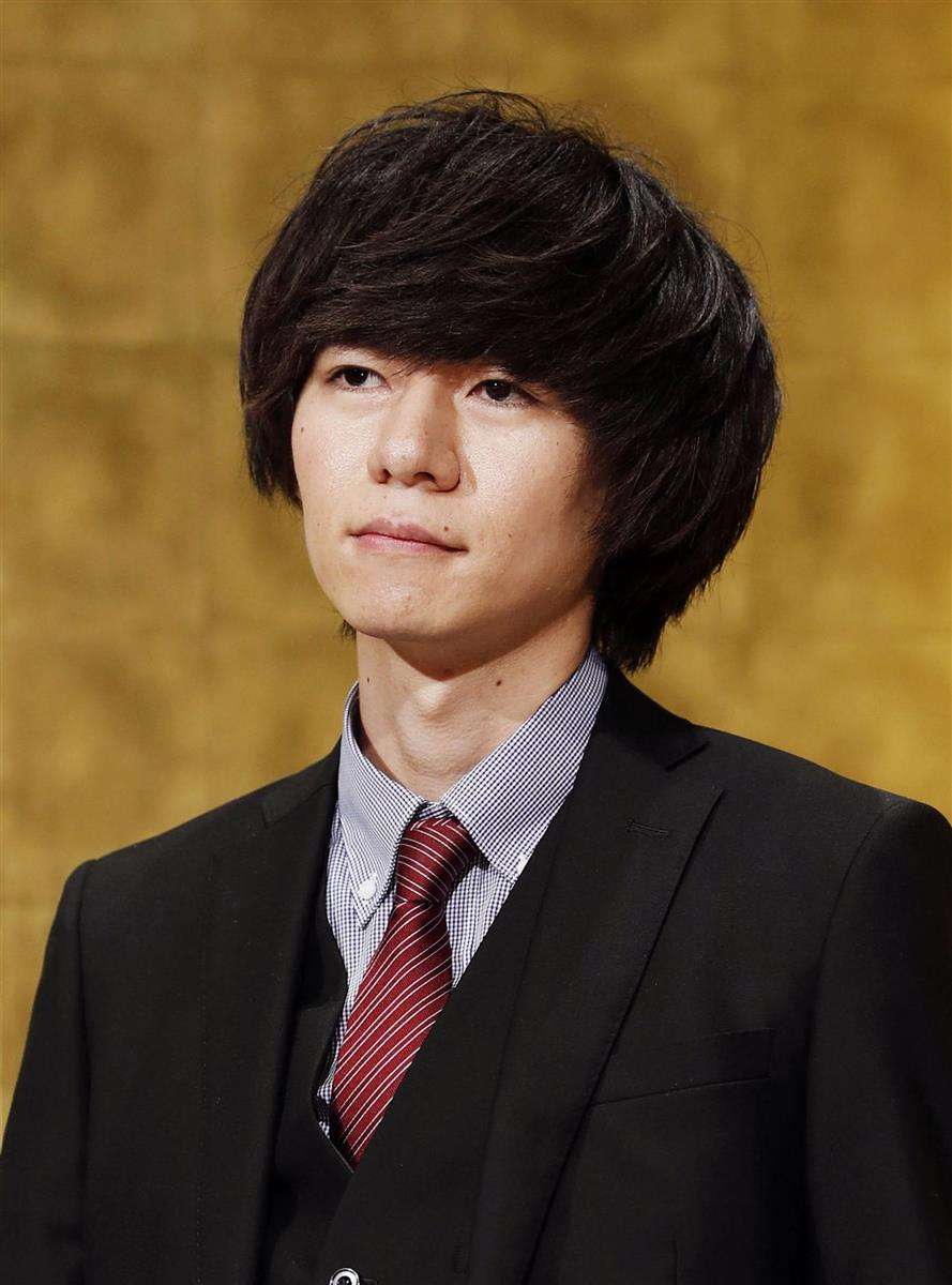 Buck Tick 櫻井敦司 平成生まれ初の芥川賞作家 遠野遥氏と初の親子対談 Girls速報 Buck Tick 櫻井敦司 平成生まれ初の芥川賞作家 遠野遥氏と初の親子対談 Girls速報