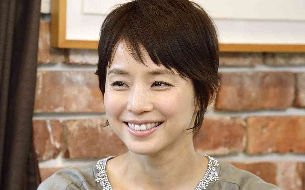 石田ゆり子50歳の告白 代で結婚するつもりだった こうなりたくてなったわけではない Girls速報 石田ゆり子50歳の告白 代で結婚するつもりだった こうなりたくてなったわけではない Girls速報