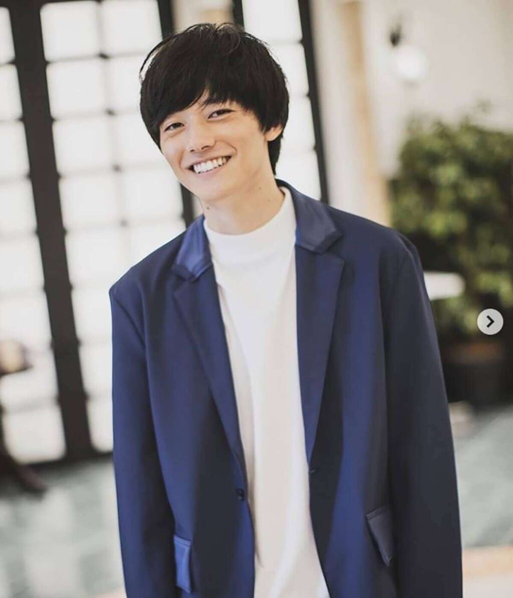 ミスチル桜井和寿の息子kaitoが キンプリ永瀬廉にそっくり 恋リア番組に出演で騒然 Girls速報 ミスチル桜井和寿の息子kaitoが キンプリ永瀬廉にそっくり 恋リア番組に出演で騒然 Girls速報