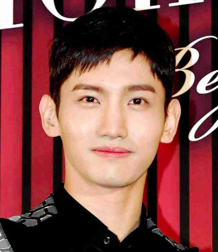 東方神起 チャンミン 結婚を発表 9月に一般女性と Girls速報 東方神起 チャンミン 結婚を発表 9月に一般女性と Girls速報
