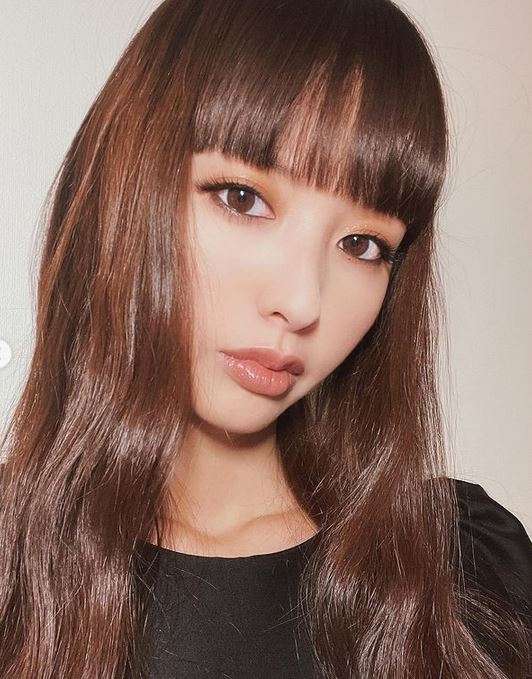 鈴木えみ Pinky 時代メイク再現に反響 ギャルえみちぃ 可愛くて最強 木村カエラも反応 Girls速報