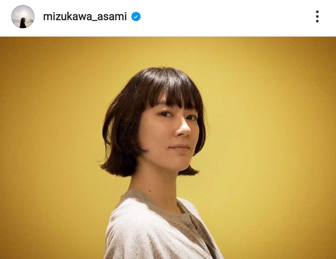 水川あさみ ショートボブ風の新ヘアにイメチェン バッサリ 素敵 横顔も可愛い Girls速報