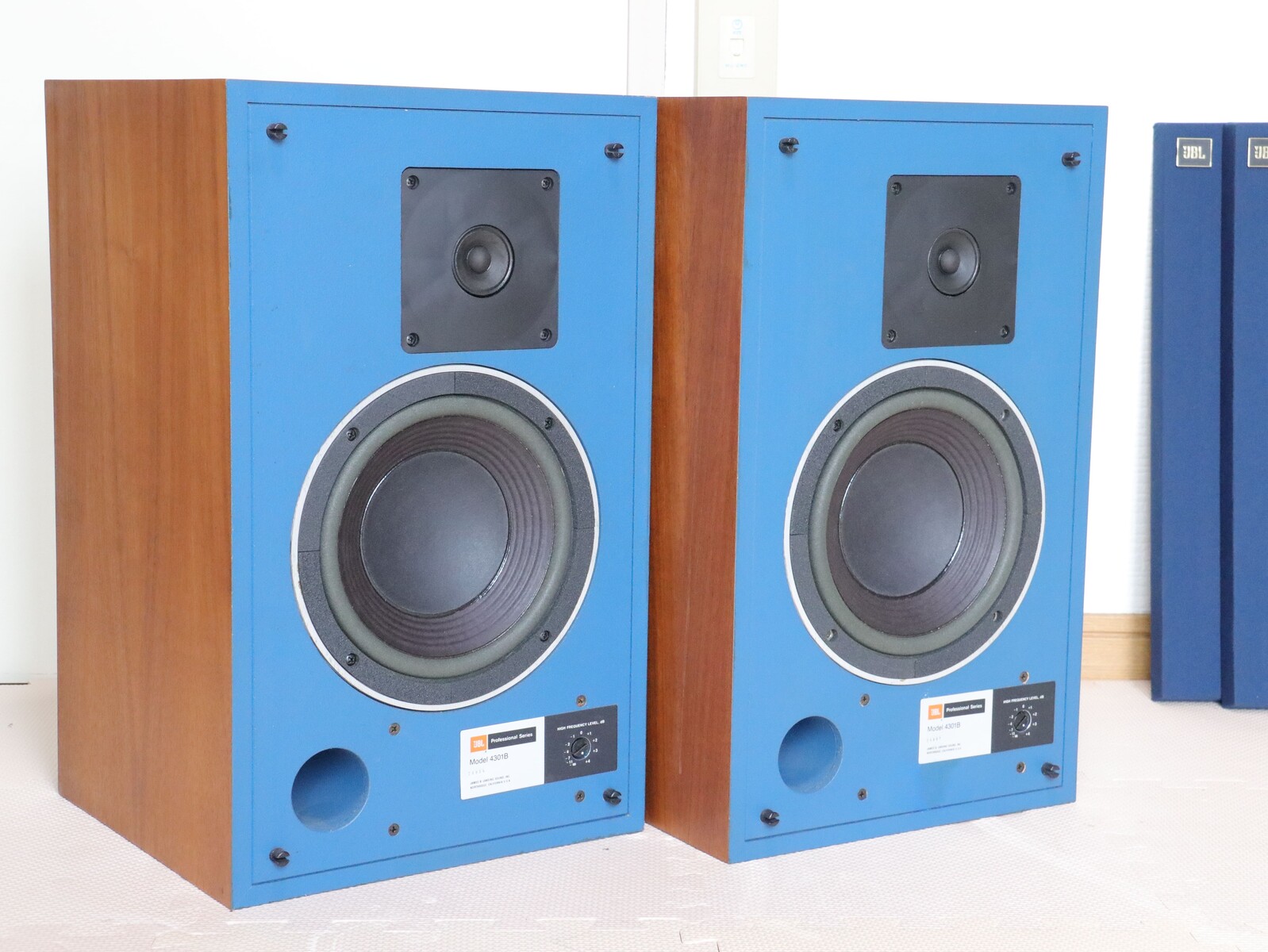 保証付き《究極のメンテナンス》JBL 4301B WX スピーカーペア 