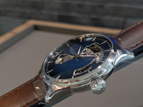 PXL_20250923_045302009-1