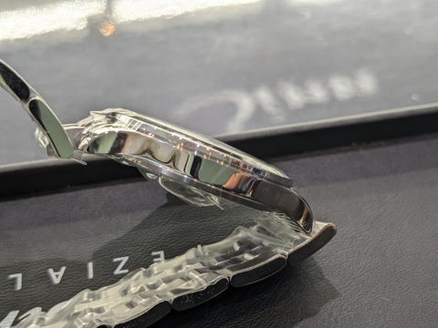 PXL_20241008_015745405-1