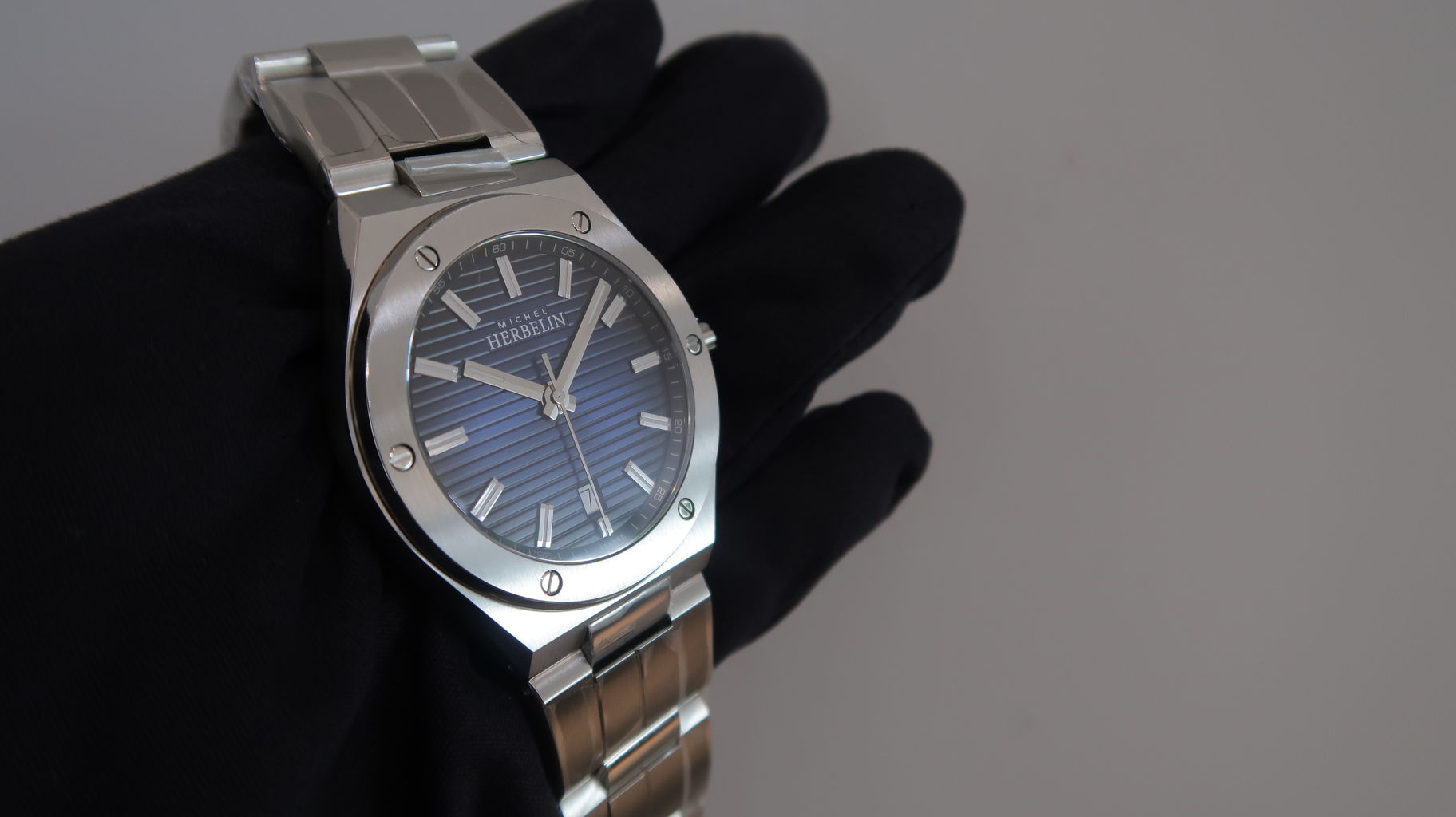 MICHEL HERBELIN　ミッシェル エルブラン　CAP CAMARAT Michel Herbelin watch review: Cap Camarat Automatic