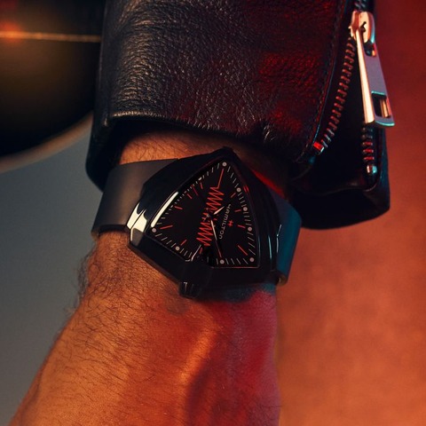 h24604330_aug2022_ventura_bright_xxl_2000x2000_03a