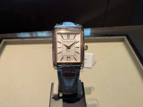 PXL_20251201_080515727-1