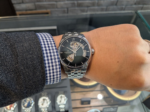 PXL_20250520_025702380-1