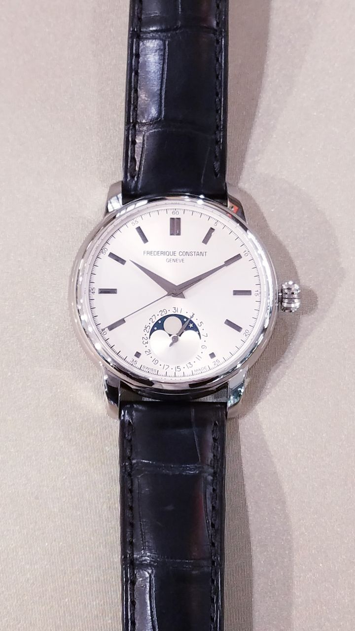 ｆｃ 715ｓ4ｈ6 フレデリック コンスタント クラシックムーンフェイズマニュファクチュール新作入荷 ハンターケース Quelle Heure ケルエ 大阪心斎橋店 By 光陽