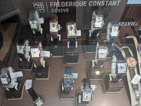 PXL_20251017_080339360-1