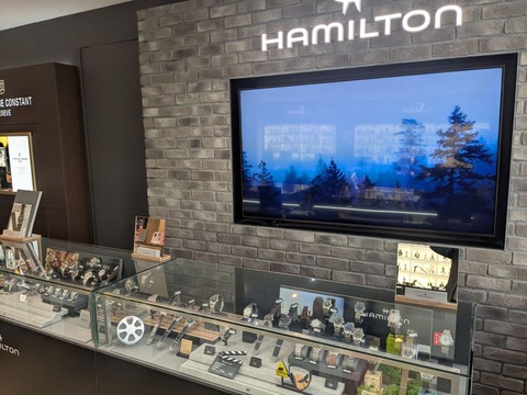 PXL_20251117_045443260