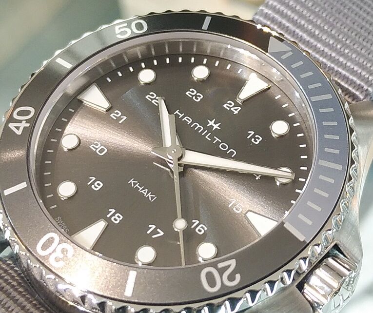 ハミルトン　カーキ　スクーバ　スキューバ　クォーツ　ジャズマスター　腕時計 カーキ ネイビースキューバ クォーツ】意外と本命かも【ハミルトン