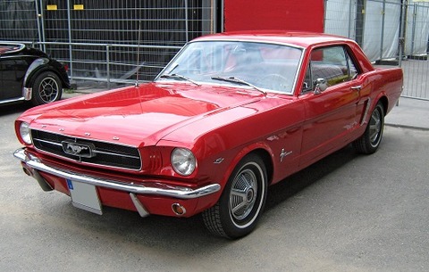 1965_Ford_Mustang_2D_Hardtop_Front