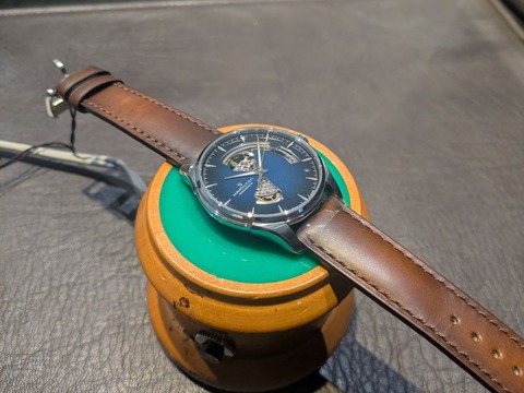 PXL_20251117_072954613