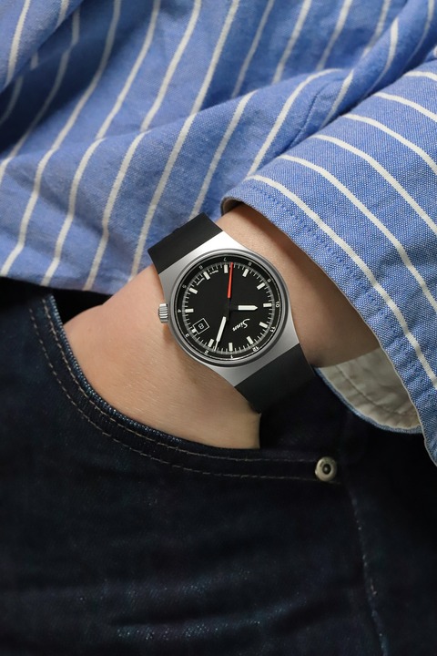 PRO_BW_HO_544-RS-wrist-3__SALL__APR2__V1