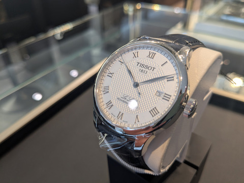 PXL_20250928_060252568-1