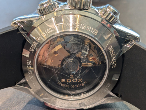 PXL_20241202_062145628-1