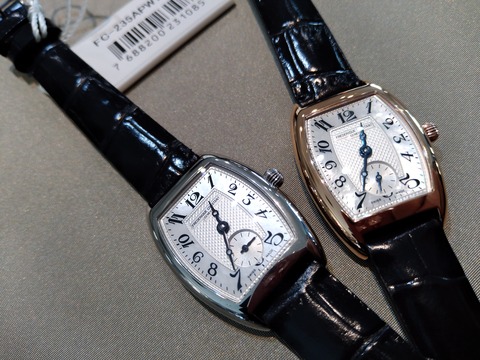 フレデリック・コンスタント 自動巻き トノー型 腕時計 クラシックアールデコ】小振りなトノー型ウォッチ【フレデリック