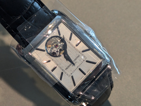 PXL_20241108_031838852-1