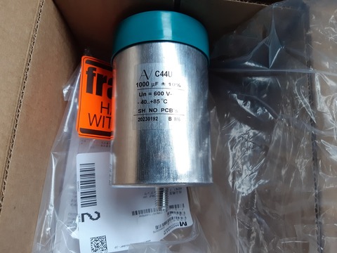 フィルム・コンデンサー