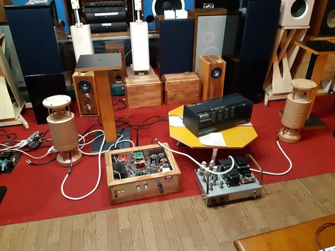 写真04  Tさん_無指向性SP