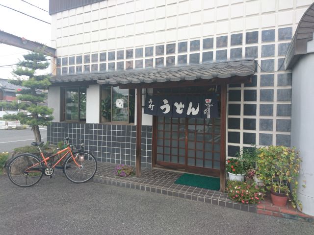 ジモティーで賑わう昭和うどん 総社市 手打うどん あかぎ すすむの食べ歩き備忘録