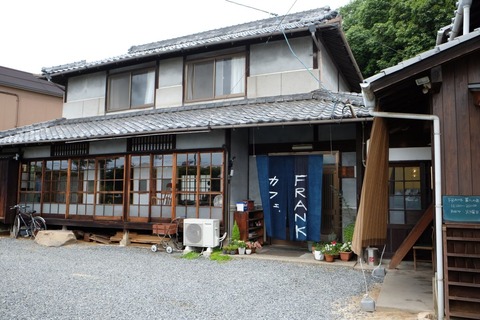 DSCF1075