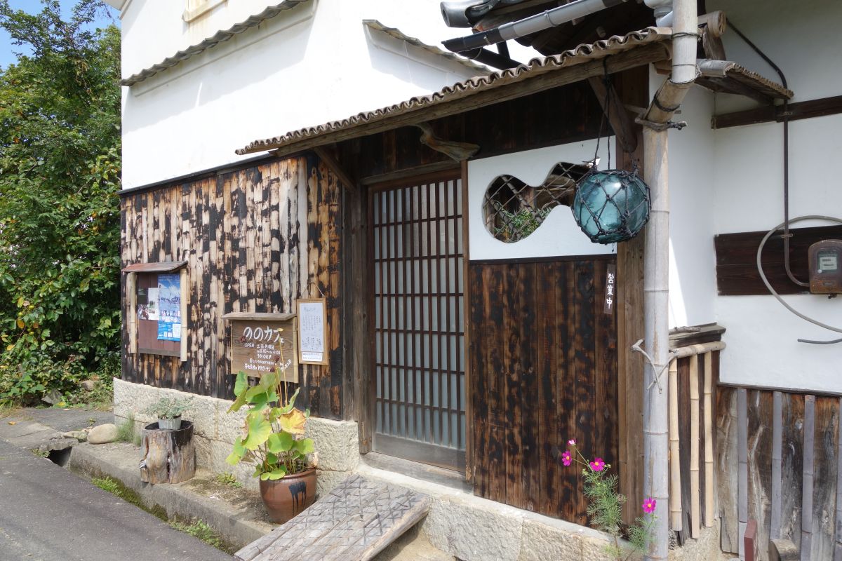 涼やかな秋風が気持ちいい古民家カフェ ののカフェ すすむの食べ歩き備忘録