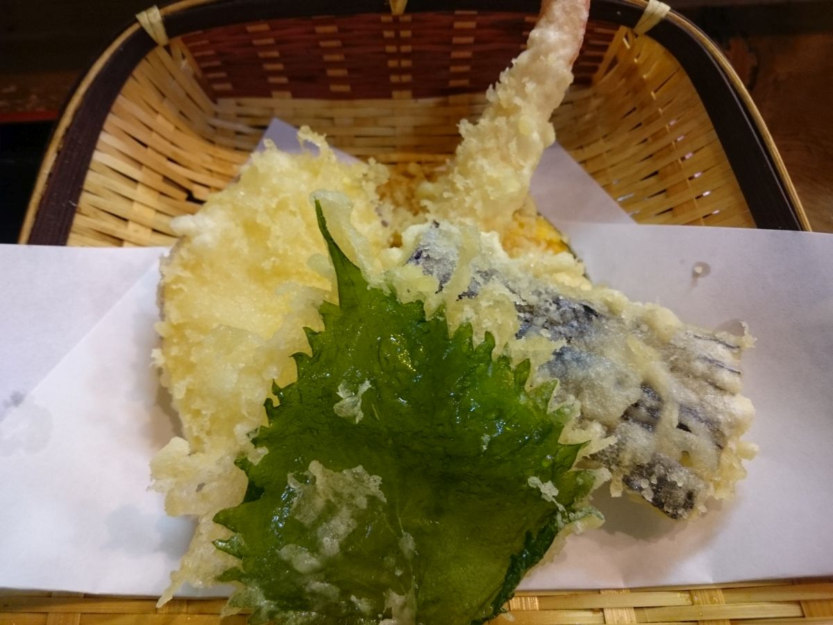 食べ応えある昼定食 魚志ん すすむの食べ歩き備忘録 食べ応えある昼定食 魚志ん すすむの食べ歩き備忘録