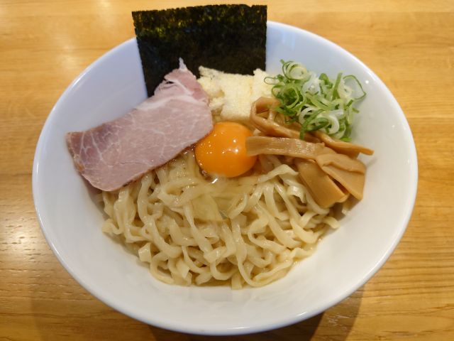 朝のかまたまめん 朝ラーメン 浜堂六九！！ : ＠すすむの食べ歩き備忘録 