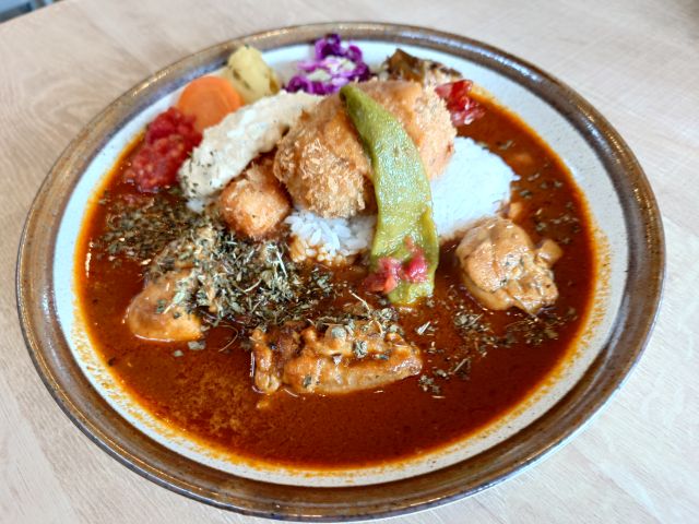 ボリューミーチキンカレー 赤磐市 edo : ＠すすむの食べ歩き備忘録