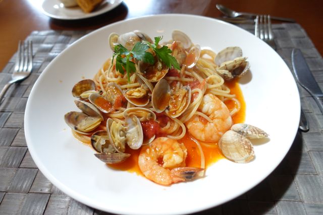 ボリューム満点パスタランチ 総社市 ルミネセンツァ すすむの食べ歩き備忘録