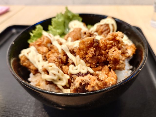 濃厚ザンギマヨ丼 子熊食堂！！ : ＠すすむの食べ歩き備忘録