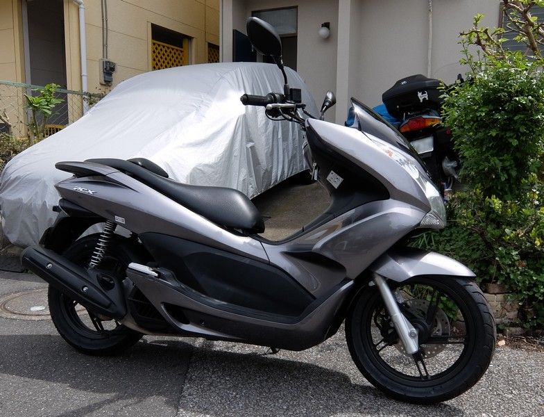 かえるマシーン Pcx バッテリー交換 新 まーぼーのbike日記 Bmw R1100rt