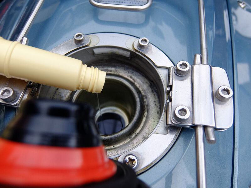 燃料添加剤 Fcr 062を入れてみよう 新 まーぼーのbike日記 Bmw R1100rt