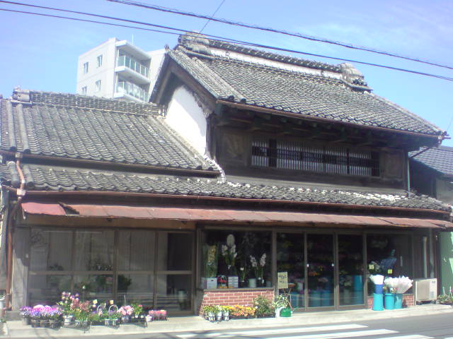 川越 古い建物の花屋 銭湯と路地裏散歩な日々