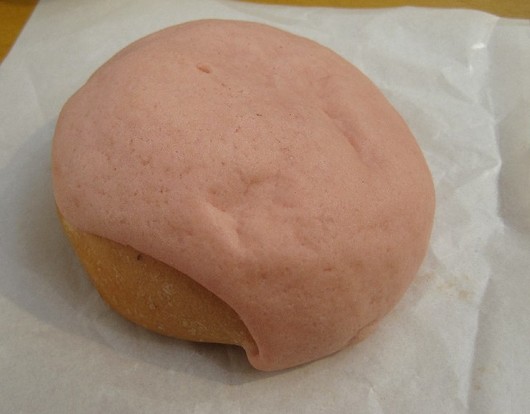 いちごパン