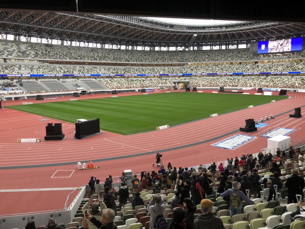 衝撃 新国立競技場 超絶サッカーみにくいことが判明 サッカー速