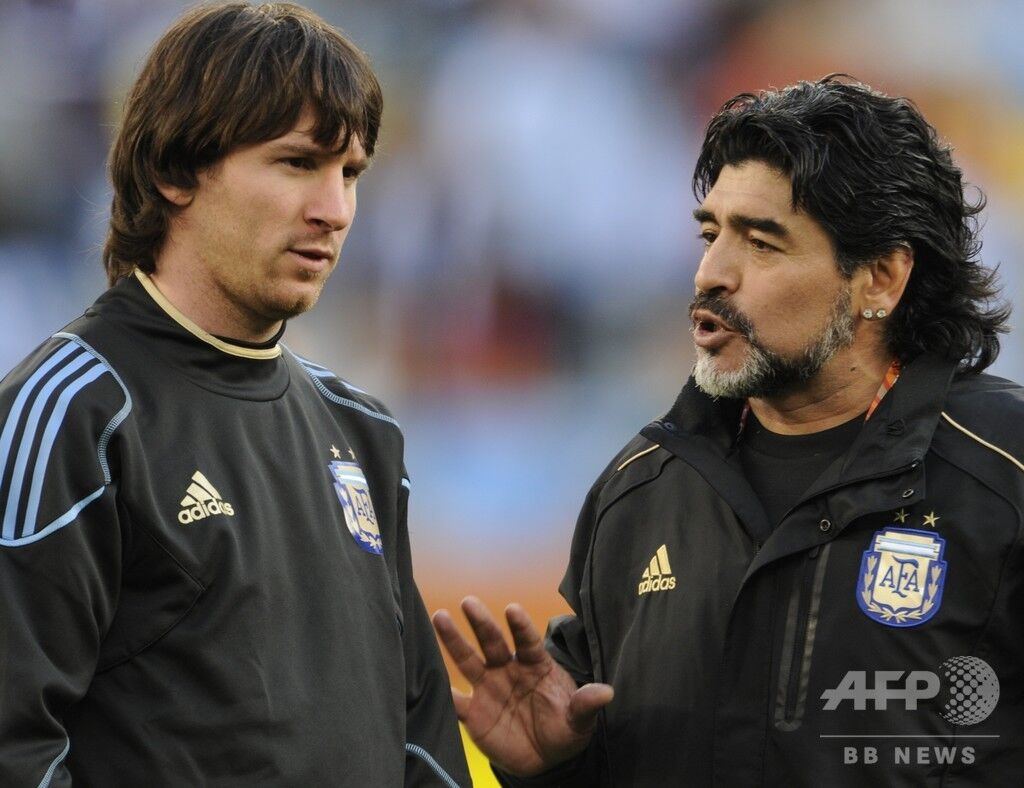 サッカー マラドーナの息子 メッシと自分の父との比較に 人間とエイリアンを比べることはできないよ サッカー速 サッカー マラドーナの息子 メッシと自分の父との比較に 人間とエイリアンを比べることはできないよ サッカー速