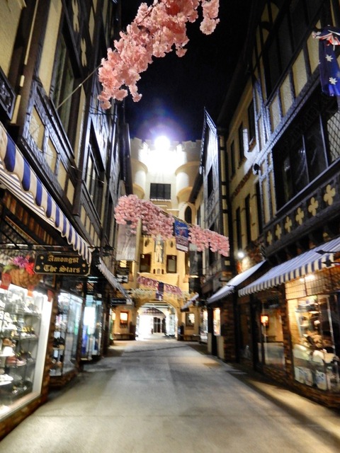 912497B6-3F4A-4B50-8A17-792AF4192322